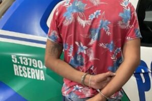 Suspeito de esfaquear primo é preso no Conjunto Riviera, em Goiânia