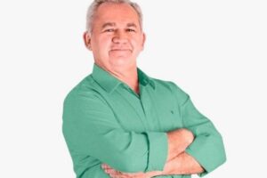 Filmado no início dizendo que iria "comer mais de 20 mulheres" em festa, o prefeito de Itaituba (PA), Valmir Climaco, responde a 11 processos.