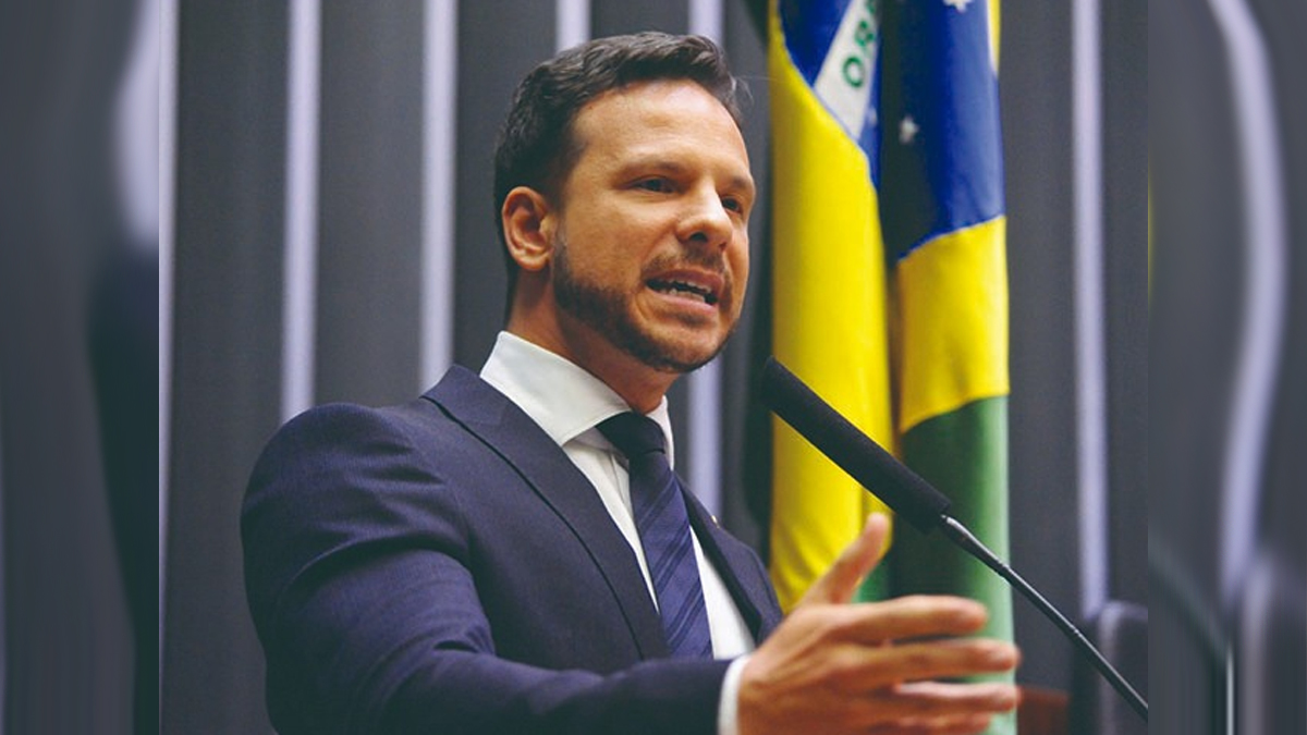 Deputado federal é vítima de assalto nas ruas em Brasília