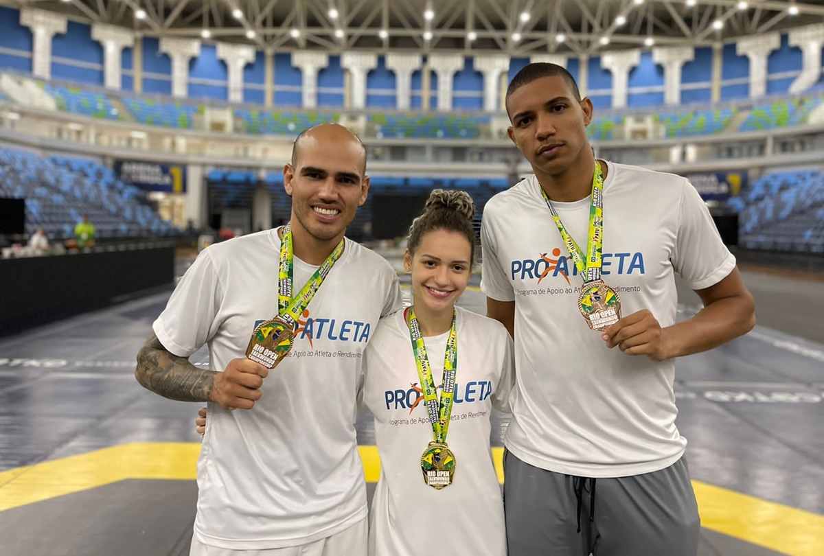 Goianos que conquistaram medalhas no Rio Open de Taekwondo