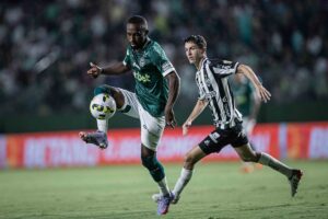 O Goiás chegou há 8 jogos sem vencer na temporada