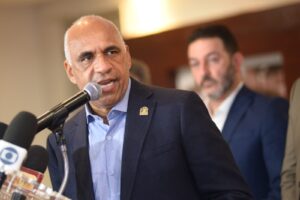 "Goiás e o Brasil perdem uma das mais expressivas lideranças femininas", diz Rogério Cruz sobre Dona Iris