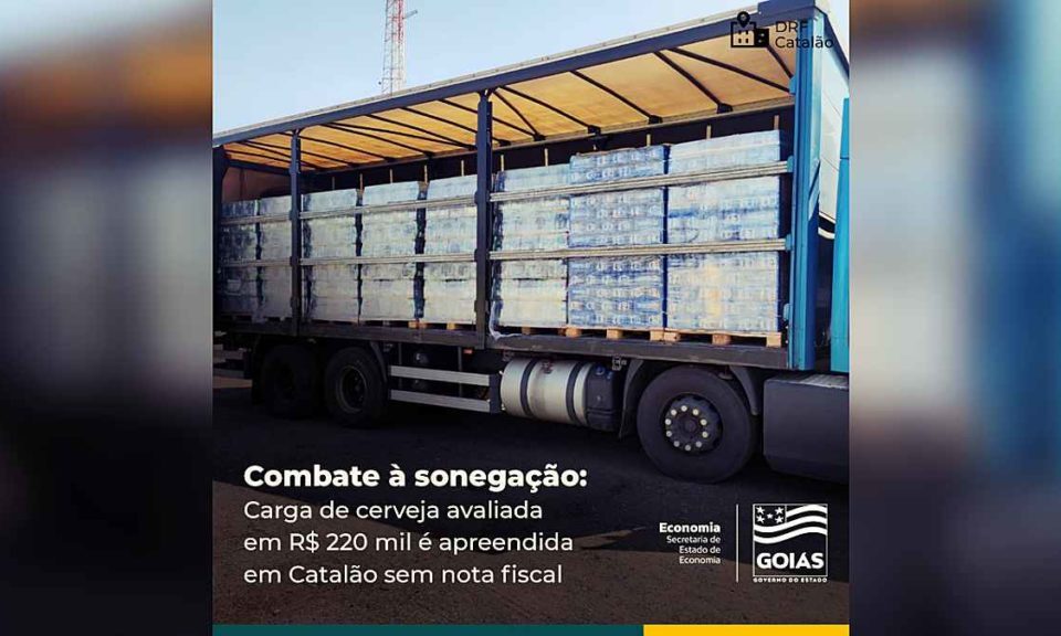 Fiscalização apreende carga de cerveja avaliada em R$220 mil sem nota fiscal em Catalão (GO)