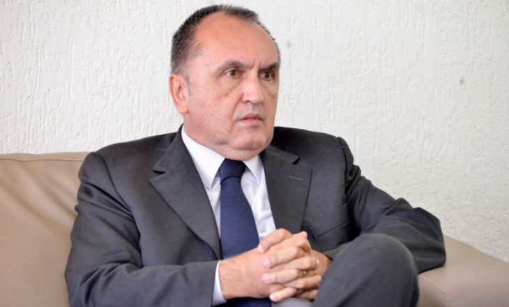 Secretário de Segurança diz que Mendanha age de forma "irresponsável" ao falar em "perseguição" (Foto: Y Maeda/Alego)