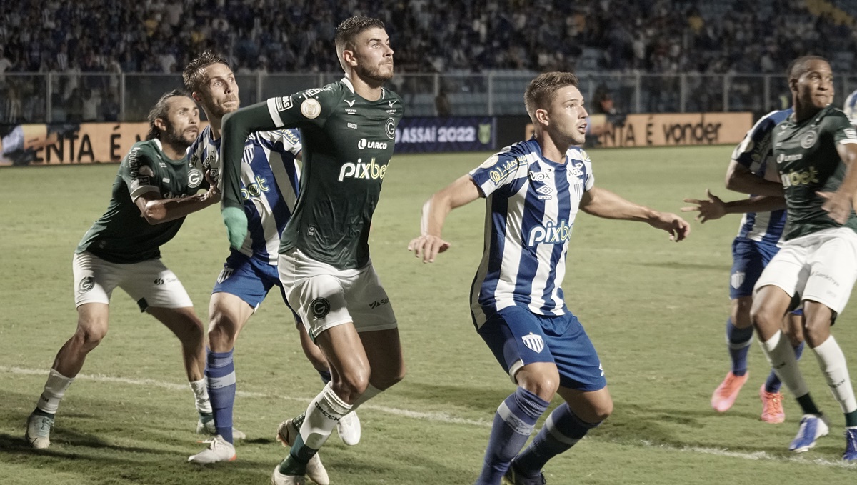 O Goiás soma 7 jogos sem vitória, são 6 derrotas e um empate