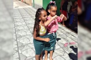 Alunos recebem uniformes 'gigantes' de prefeitura em Minas Gerais