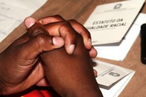 Uma idosa, de 84 anos, foi condenada pela prática de injúria racial contra a nora, na cidade de Heitorai, na região Noroeste de Goiás. (Foto ilustrativa: Agência Brasil)