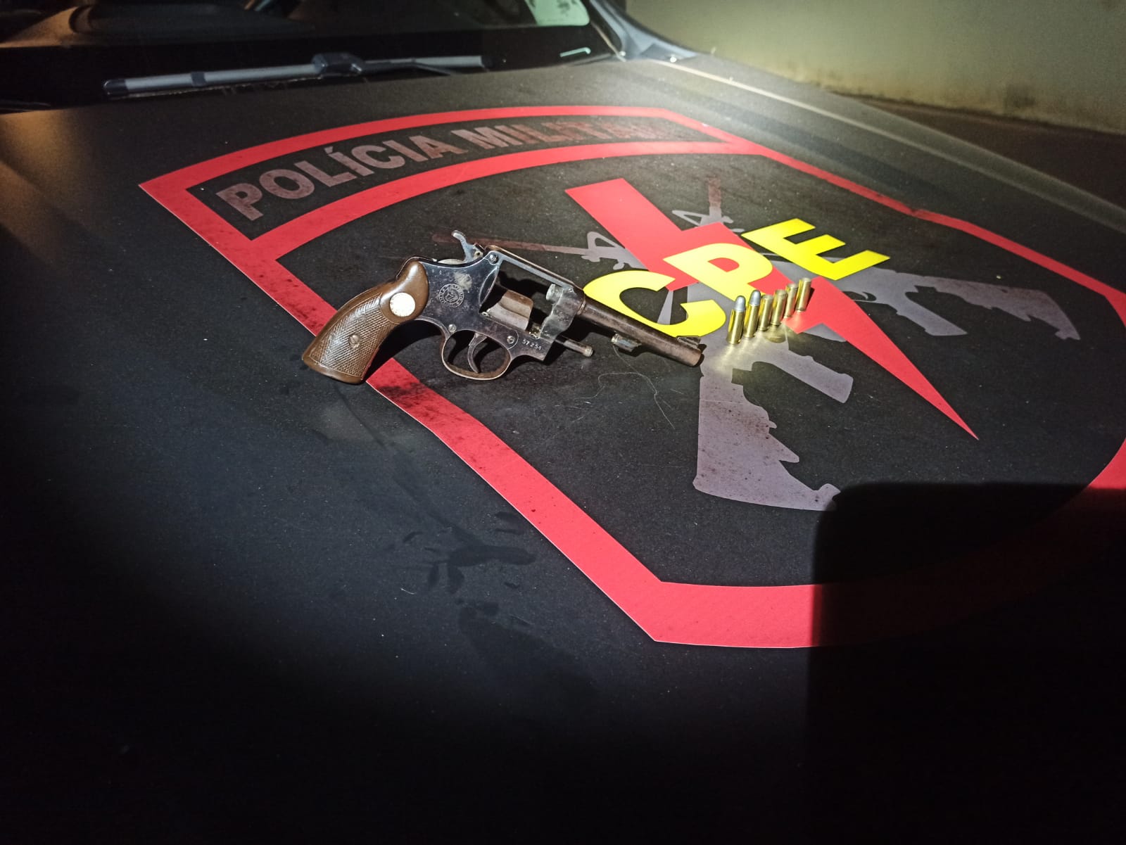 Suspeito de furtar moto em Piracanjuba (GO) morre após trocar tiros com a PM em Goiânia