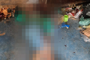 Dois homens estão presos suspeitos de desenvolverem uma emboscada para matar um outro rapaz, em razão de uma dívida de drogas. O crime aconteceu por volta das 05h35 de sexta-feira (1), na cidade de Alto Paraíso de Goiás. Segundo a Polícia Civil, o valor da dívida não foi descoberto ainda.