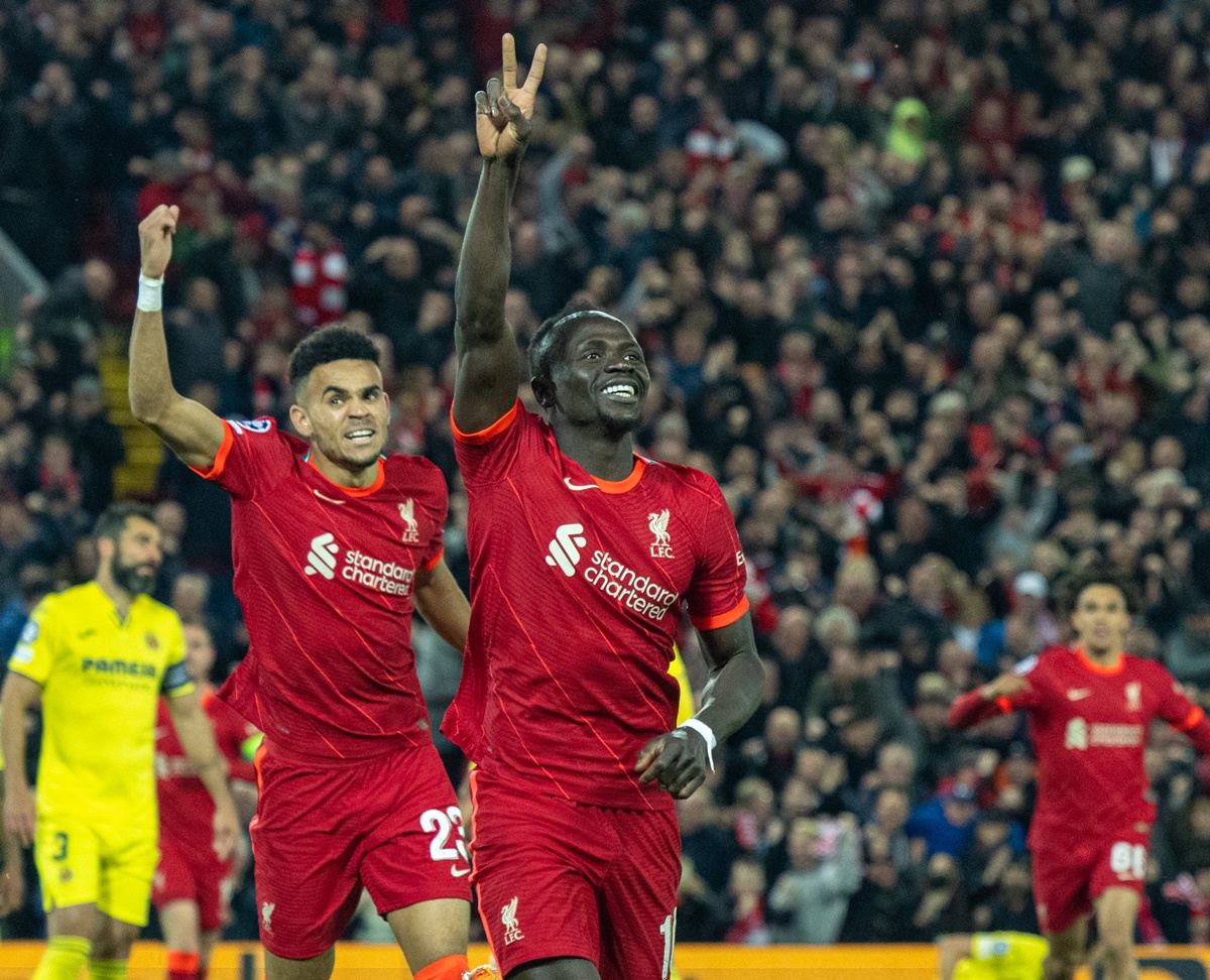 Mané comemora segundo gol do Liverpool contra o Villarreal