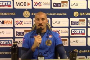 Pedro Henrique goleiro da Aparecidense