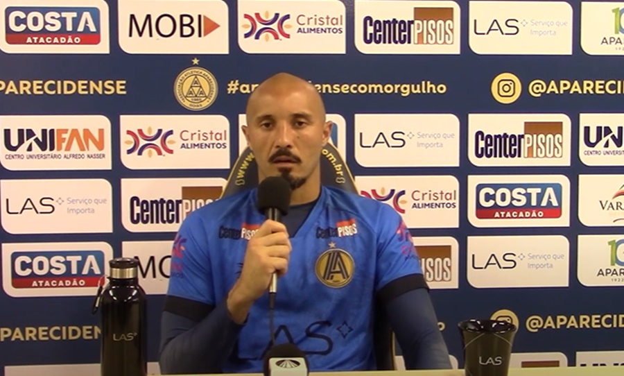 Pedro Henrique goleiro da Aparecidense