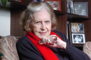 Morre Lygia Fagundes Telles, imortal da ABL e grande dama da literatura brasileira