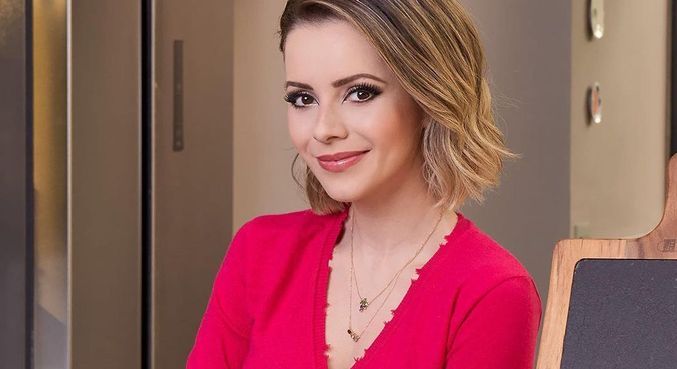 Sandy testa positivo para Covid-19: logo estarei zerada