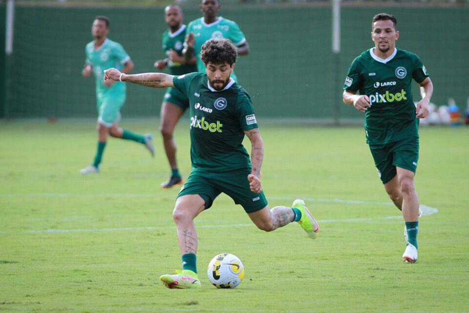 Luan deverá ser uma das novidades do Goiás no duelo contra o Palmeiras