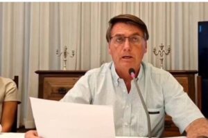 A medida foi anunciada em "live". Bolsonaro diz que PL fará “auditoria” no sistema eleitoral: 'quero garantir a eleição do Lula'