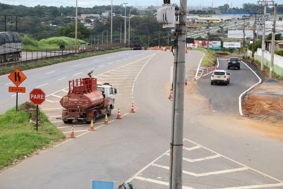 Paralisação do trânsito na BR-153 no perímetro urbano de Aparecida (GO) vai ocorrer entre às 8h às 18h deste sábado (9) e domingo (10) (Foto: SecomAparecida)
