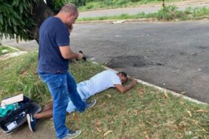 Sargento da CPE abordou o suspeito próximo ao Terminal Rodoviário de Anápolis (Foto: Divulgação)