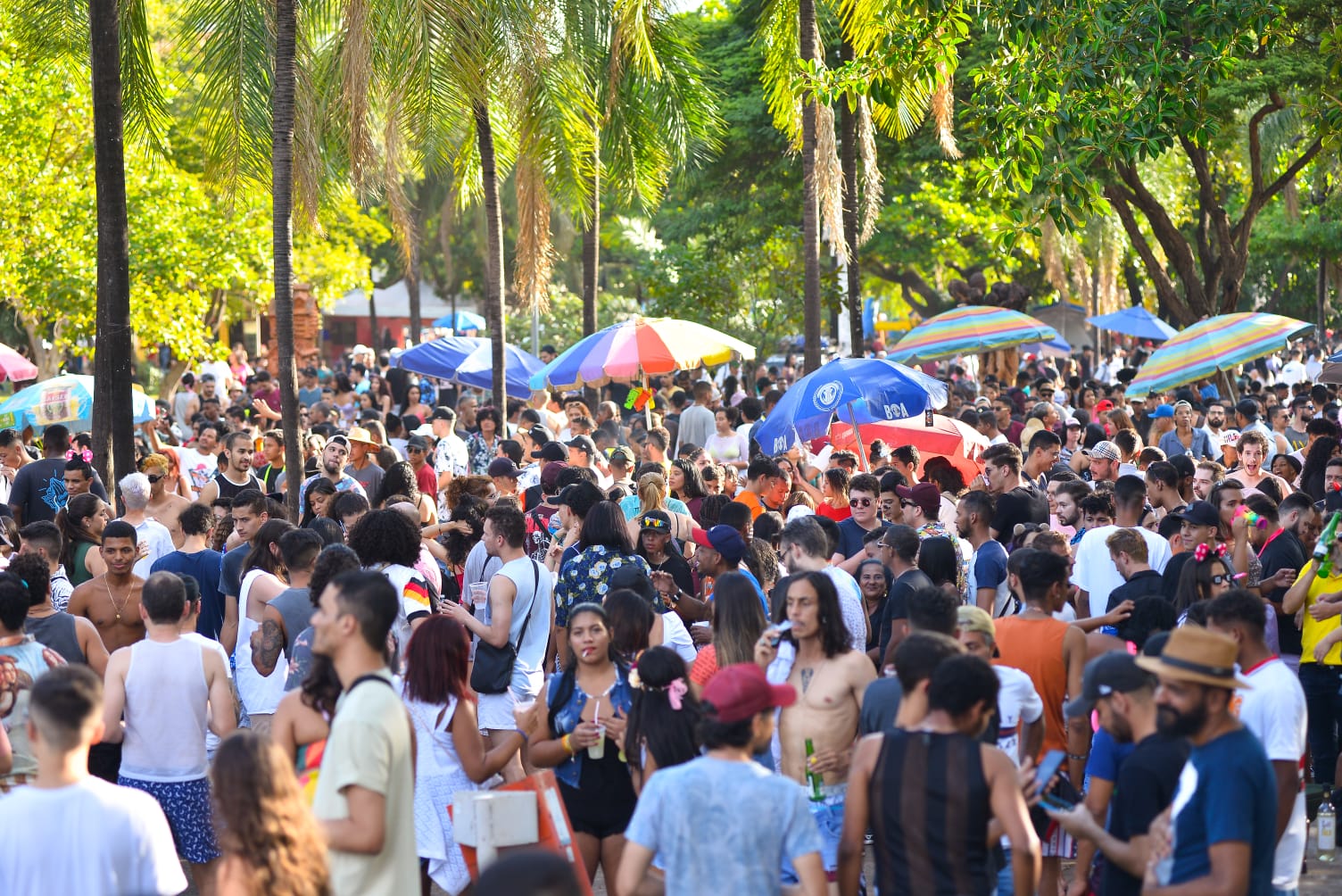 O Carnaval fora de época em Goiânia reuniu cerca de 10 mil pessoas em cinco dias de festa na capital. (Foto: Jucimar de Sousa/Mais Goiás)