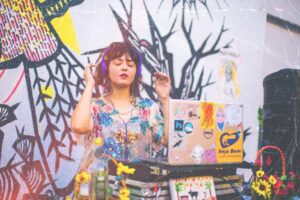 Projetos culturais em Goiânia promovem a descentralização do entretenimento