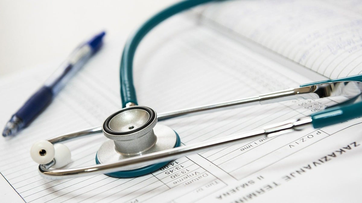 Senador vai ao STF contra aumento de 15,5% nos planos de saúde