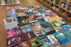 Feira de Livros no Buriti Shopping é opção até 31 de maio