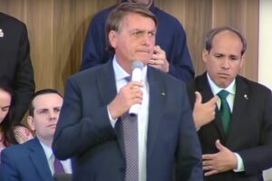Bolsonaro durante discurso na Convenção Nacional das Assembleias de Deus, em Goiânia (Foto: reprodução/TV Brasil)