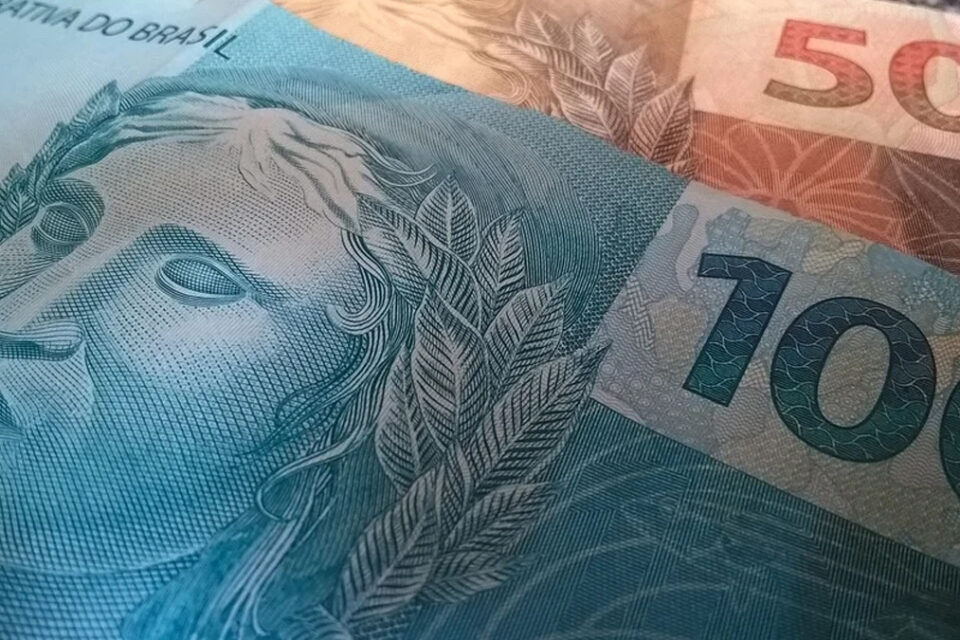 Governo de Goiás tem superávit de R$ 807 milhões, aponta balanço de 2021