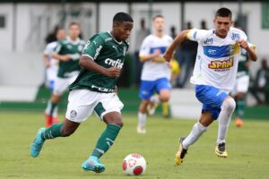 Endrick em jogo pelo Palmeiras Sub-20
