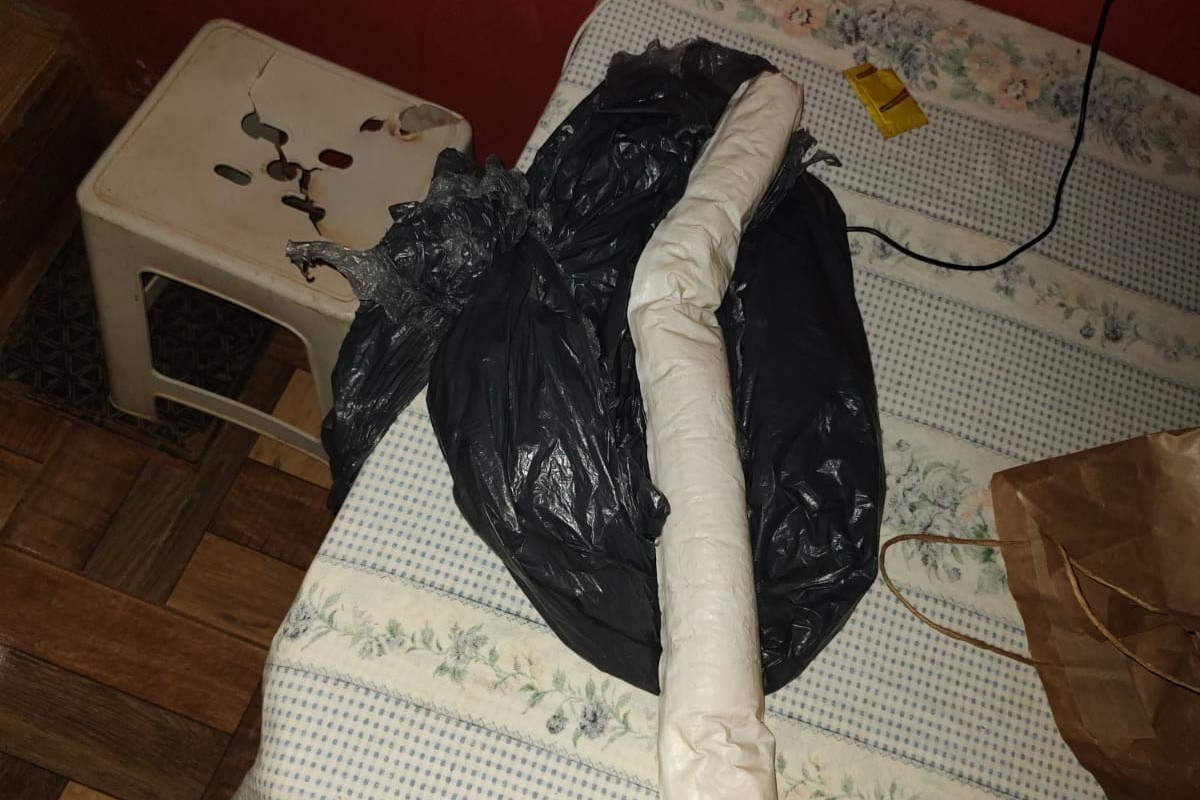 Presos com dinheiro falso planejavam explodir caixa eletrônico, diz PM (Foto: Divulgação)