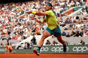 Rafael Nadal durante partida em Roland Garros
