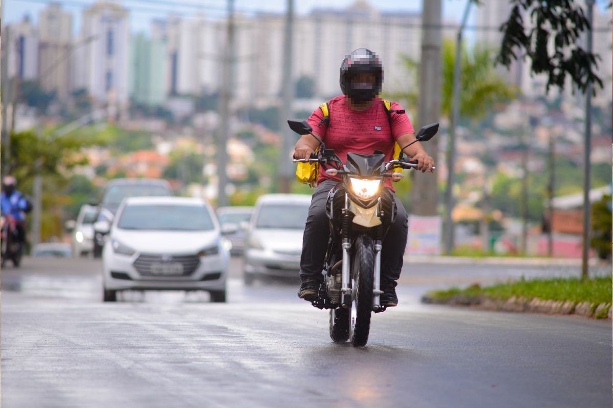 Governo federal reduz verba de fundo para segurança e educação no trânsito, diz levantamento