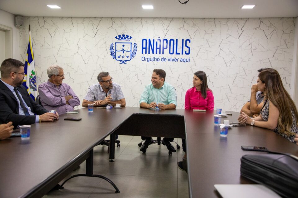 Reunião entre Codego, empresariado do Daia e prefeitura aconteceu nesta segunda (02).