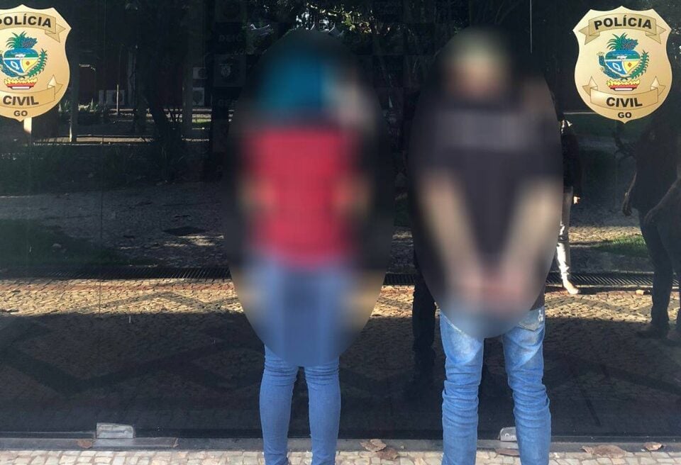 Polícia prende casal por se passar por filho de mulher para aplicar golpe do novo número em Goiânia