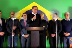 Presidente do PSDB diz que candidatura própria ao Planalto é 'assunto vencido' (Foto: Reprodução)