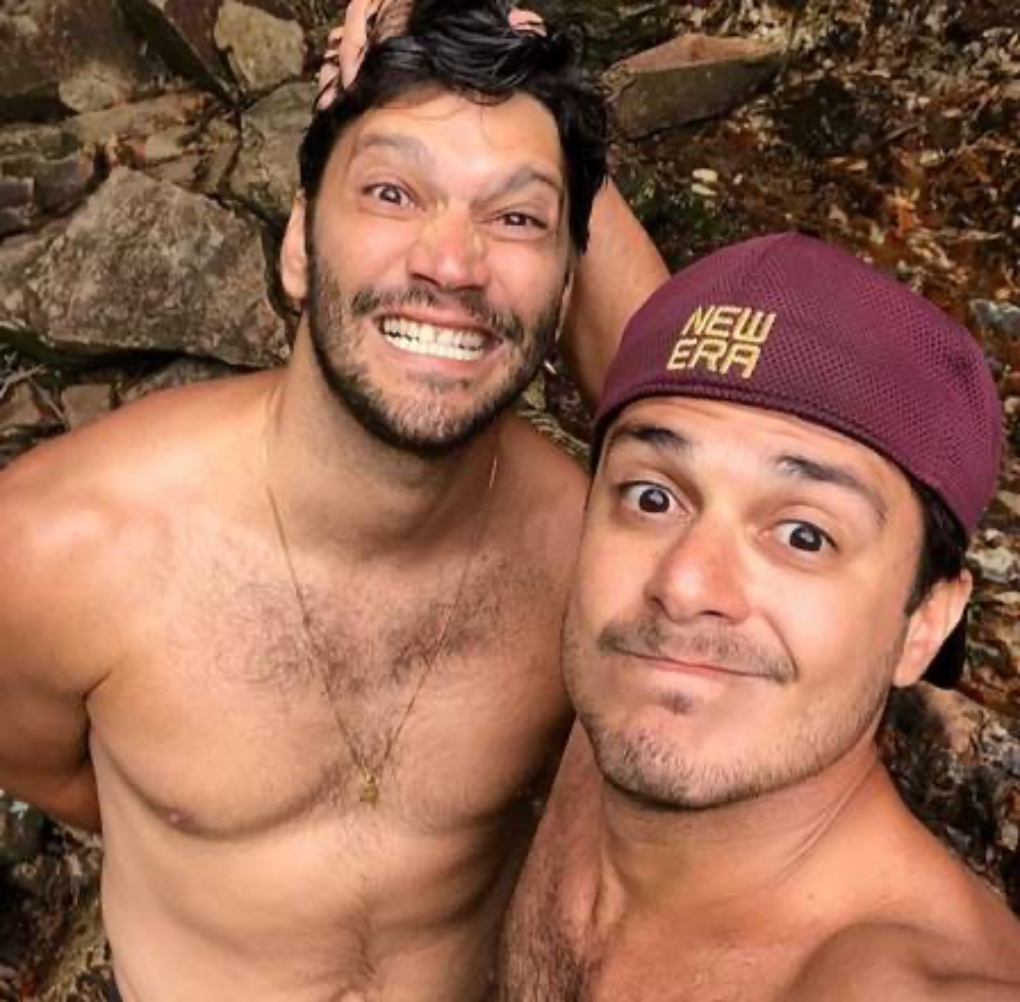 Amando Babaioff e namorado