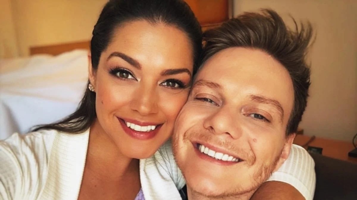 Atriz respondeu perguntas de fãs em seu Instagram. Thais Fersoza fala de sexo com Michel Teló: 'A qualquer hora'