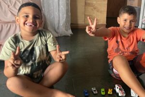 “Foi um tremendo susto”, diz avô do menino de 4 anos que “dirigiu” van em Goiânia