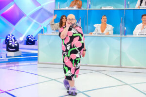 Silvio Santos alfineta Tiago Abravanel e elogia imitação feita por humorista