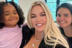 Babá brasileira de filha de Khloe Kardashian ganha surpresa de aniversário