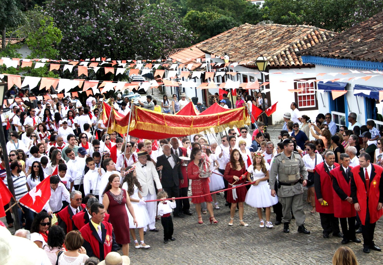 Festa do Divino de Pirenópolis e Cavalhada de Pirenópolis começam no dia 25 de maio