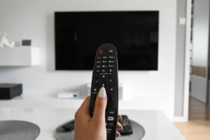 TV aberta e por assinatura são responsáveis por 79% do tempo de consumo em casa