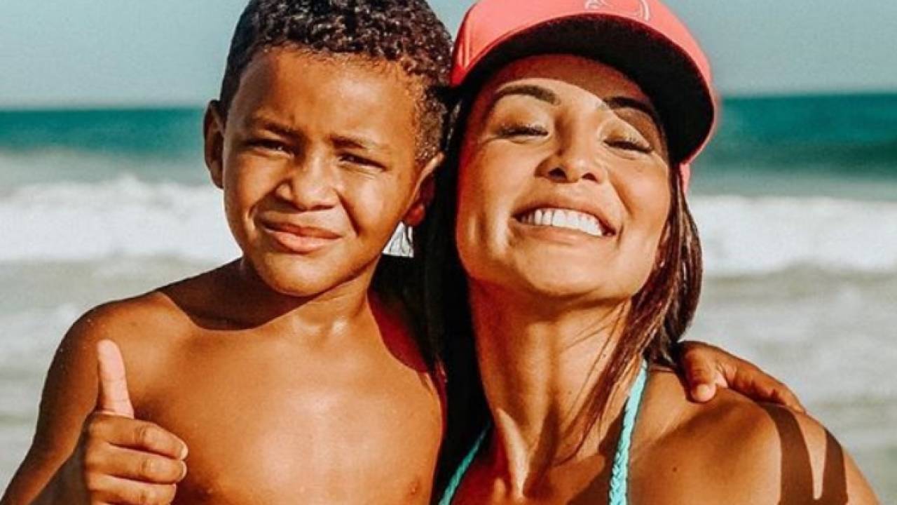 Carol Nakamura e marido revelam que filho adotivo decidiu voltar para a mãe  biológica, Celebridades