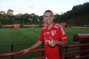 Marcos Guilherme retorna ao São Paulo