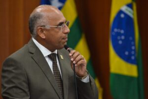 Pedidos de impeachment contra Rogério Cruz não tem "respaldo na realidade", diz prefeitura de Goiânia