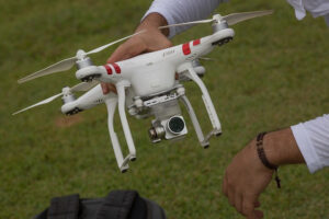 O curso de uso de drones para monitoramento de áreas agropecuárias foi criado em 2019. (Foto: Reprodução Senar)