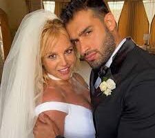 Sam Asghari diz que estar casado com Britney Spears "é surreal"