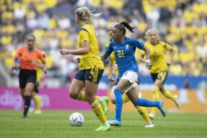 Jogo amistoso entre Brasil e Suécia