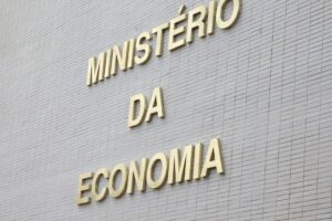 Tesouro Nacional autoriza adesão de MG a regime de recuperação fiscal