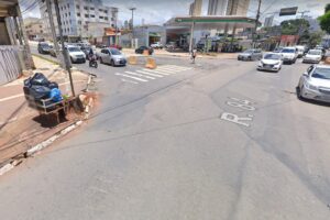 O trânsito na região da Praça Cívica será alterado para obras do BRT Norte-Sul, a partir da manhã desta terça-feira (14). (Foto: Google Street View)